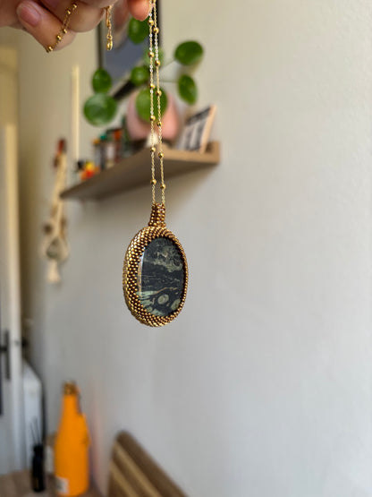 Pièce unique en Jaspe Kambamba avec Peace pour Leslie 🌟