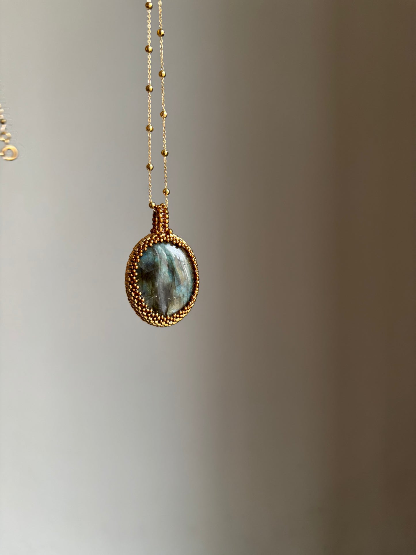 Pièce unique pour Margaux "LOVE" Labradorite 💙